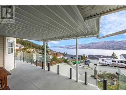 5226 Sutherland Road, Peachland, BC - Outdoor With Exterior