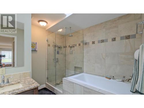 3333 South Main Street Unit# 70, Penticton, BC - Indoor Photo Showing Bathroom