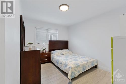 2084 Maywood Street, Ottawa, ON - Indoor Photo Showing Bedroom
