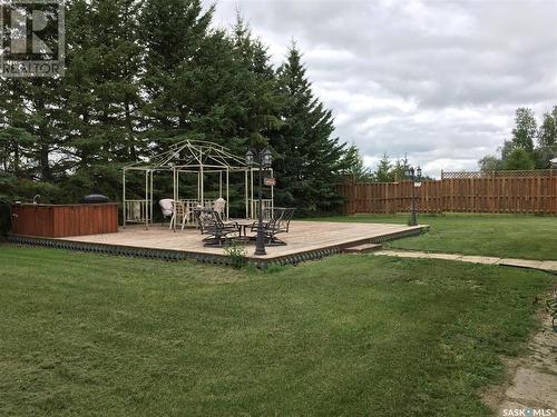 205 1St Avenue Nw, Gerald, SK - Outdoor With Backyard