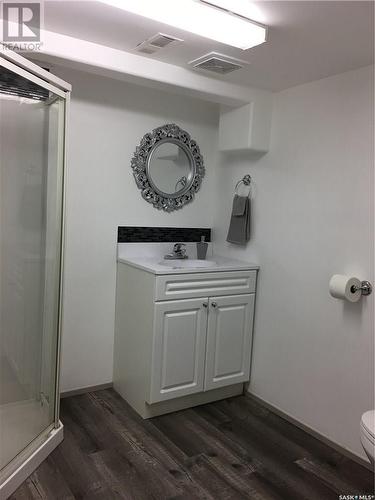 205 1St Avenue Nw, Gerald, SK - Indoor Photo Showing Bathroom