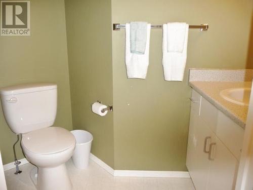 75-1775 Mckinley Crt, Kamloops, BC - Indoor Photo Showing Bathroom