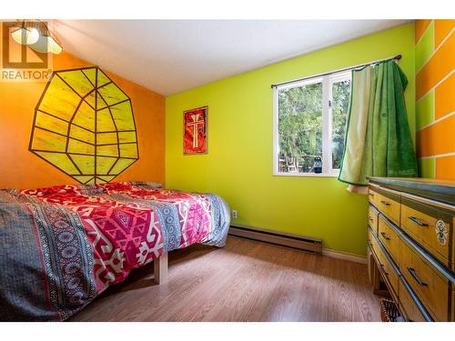 140 Greely Crescent, Revelstoke, BC - Indoor Photo Showing Bedroom