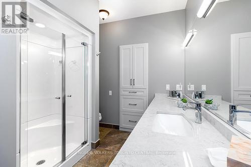 54 William St, Northern Bruce Peninsula, ON - Indoor Photo Showing Bathroom