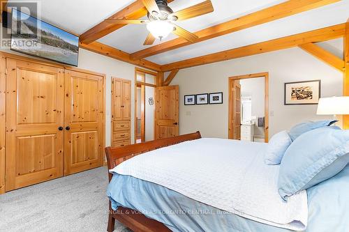 54 William Street, Northern Bruce Peninsula, ON - Indoor Photo Showing Bedroom