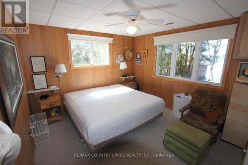 151 Mckelvey Beach Rd, Kawartha Lakes, ON - Indoor Photo Showing Bedroom