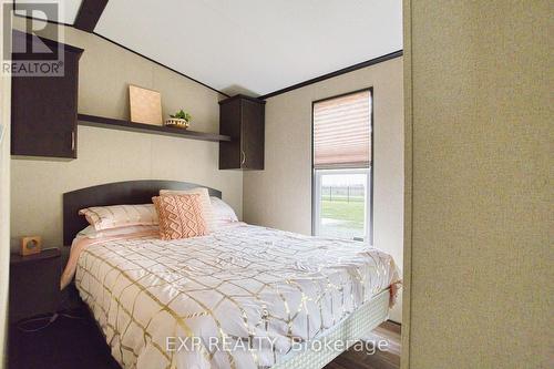 #514 -1501 Line 8 Rd, Niagara-On-The-Lake, ON - Indoor Photo Showing Bedroom