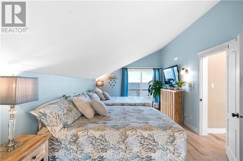 56 Sur L'Ocean St, Barachois, NB - Indoor Photo Showing Bedroom