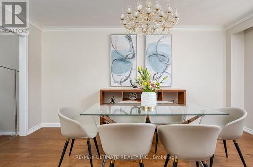 4266 Golden Orchard Dr, Mississauga, ON - Indoor Photo Showing Dining Room
