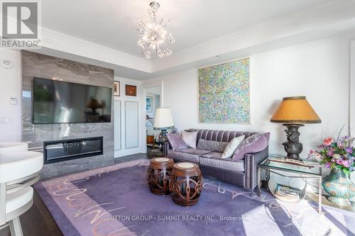 #404 -2060 Lakeshore Rd, Burlington, ON - Indoor Photo Showing Living Room With Fireplace