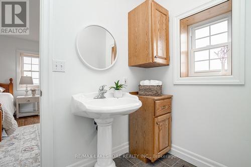 629 Dudley Rd, Alnwick/Haldimand, ON - Indoor Photo Showing Bathroom