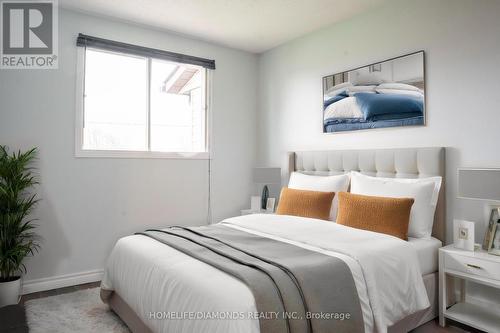 126 Northgate Drive, Welland, ON - Indoor Photo Showing Bedroom