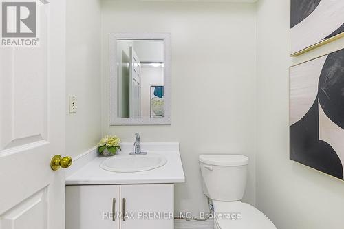 24 Kelso Cres, Vaughan, ON - Indoor Photo Showing Bathroom