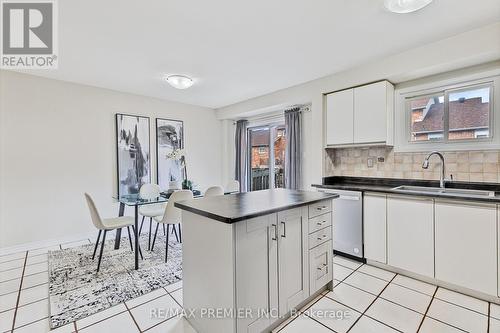 24 Kelso Cres, Vaughan, ON - Indoor Photo Showing Kitchen With Double Sink