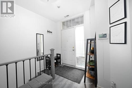 100 - 78 St Patrick Street, Toronto, ON - Indoor Photo Showing Other Room