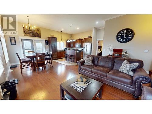 11727 88 Street, Fort St. John, BC - Indoor Photo Showing Living Room