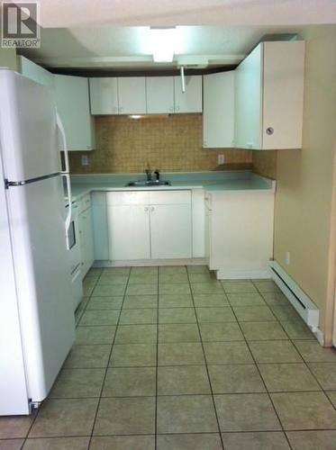 1800-1802 Mission Road, Vernon, BC - Indoor Photo Showing Kitchen