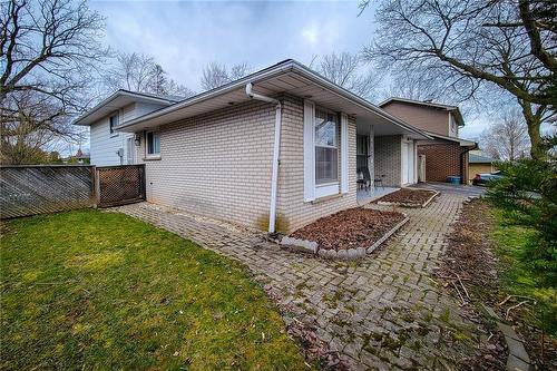 2145 Sandringham Drive, Burlington, ON - Outdoor