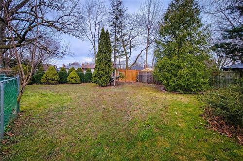 2145 Sandringham Drive, Burlington, ON - Outdoor