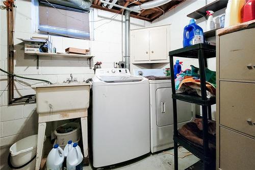 2145 Sandringham Drive, Burlington, ON - Indoor Photo Showing Laundry Room