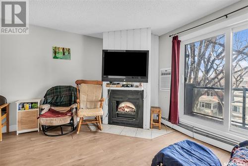 405 512 4Th Avenue N, Saskatoon, SK - Indoor With Fireplace
