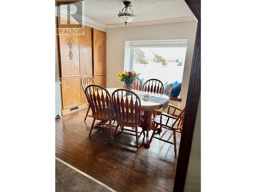 1528 102Nd Avenue, Dawson Creek, BC - Indoor Photo Showing Dining Room