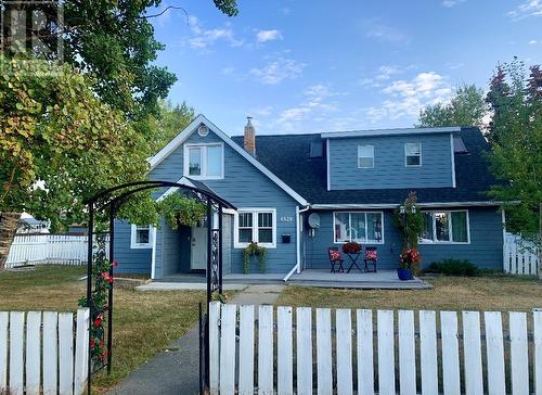 1528 102Nd Avenue, Dawson Creek, BC - Outdoor With Facade