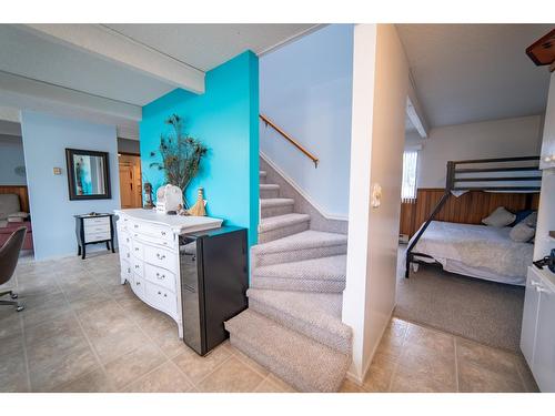 309 Fowler Street, Riondel, BC - Indoor Photo Showing Bedroom