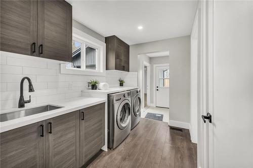 6 Clanbrassil Road, Hagersville, ON - Indoor Photo Showing Laundry Room
