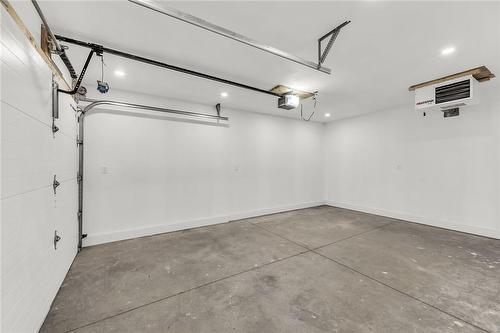 6 Clanbrassil Road, Hagersville, ON - Indoor Photo Showing Garage