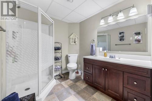 21 Curden Place, Conception Bay South, NL - Indoor Photo Showing Bathroom