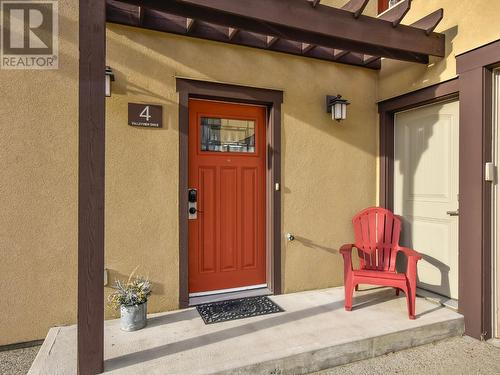 2000 Valleyview Drive Unit# 4, Osoyoos, BC - Outdoor With Exterior