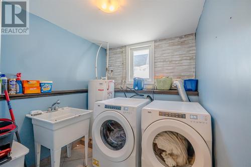 41 Serpentine Street, St. John'S, NL - Indoor Photo Showing Laundry Room
