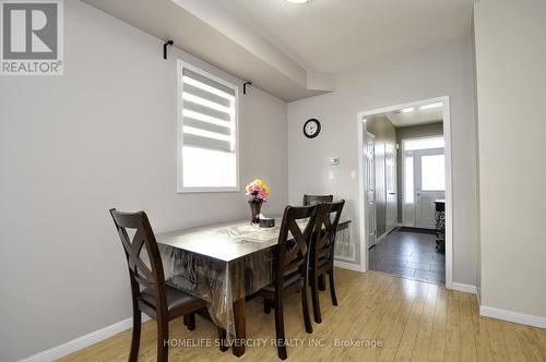 #96 -21 Diana Ave, Brantford, ON - Indoor Photo Showing Dining Room