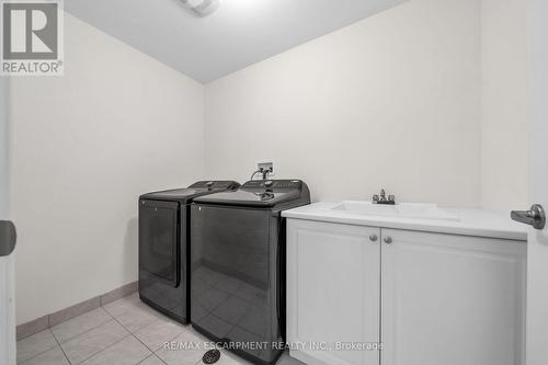 59 Findlay Dr, Hamilton, ON - Indoor Photo Showing Laundry Room