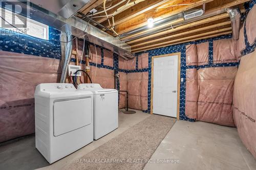 59 Findlay Dr, Hamilton, ON - Indoor Photo Showing Laundry Room