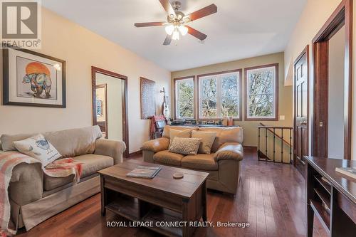 3 North St N, Cramahe, ON - Indoor Photo Showing Living Room