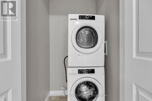 #107 -263 Butler St, Lucan Biddulph, ON - Indoor Photo Showing Laundry Room