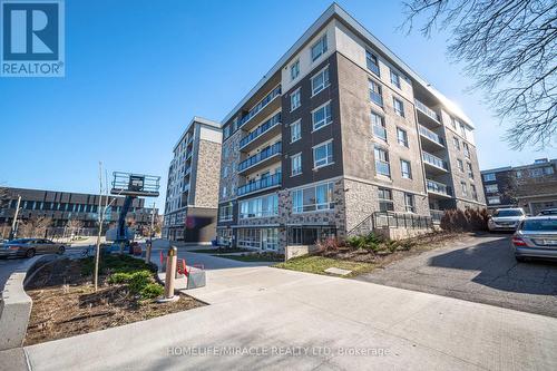 A202 - 275 Larch Street, Waterloo, ON - Outdoor With Facade