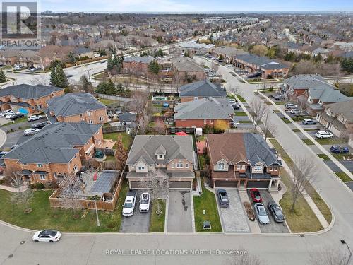 2032 Erika Crt, Oakville, ON - Outdoor With View