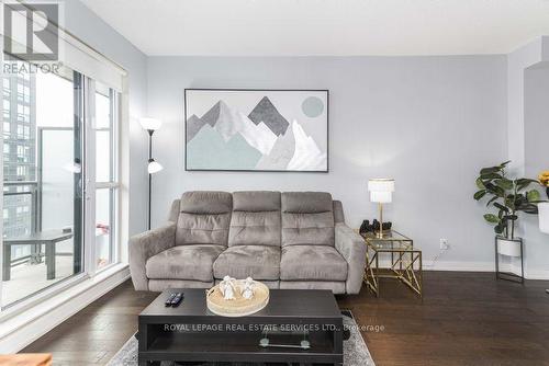#2403 -4011 Brickstone Mews, Mississauga, ON - Indoor Photo Showing Living Room