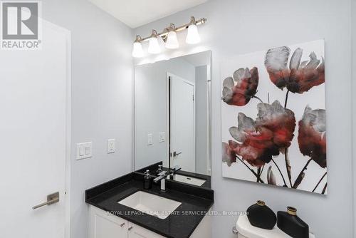 #2403 -4011 Brickstone Mews, Mississauga, ON - Indoor Photo Showing Bathroom