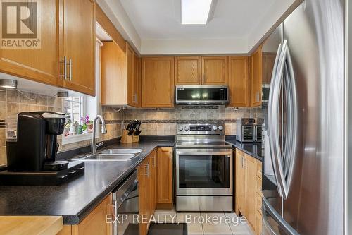 24 Redfinch Way, Brampton, ON - Indoor Photo Showing Kitchen With Double Sink