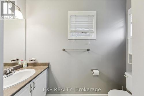 24 Redfinch Way, Brampton, ON - Indoor Photo Showing Bathroom