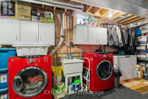 24 Redfinch Way, Brampton, ON - Indoor Photo Showing Laundry Room