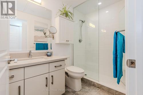 #501 -2025 Maria St, Burlington, ON - Indoor Photo Showing Bathroom