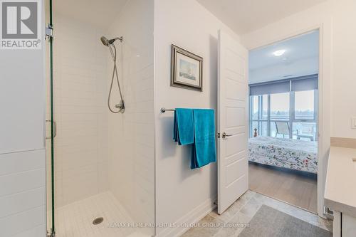 501 - 2025 Maria Street, Burlington, ON - Indoor Photo Showing Bathroom