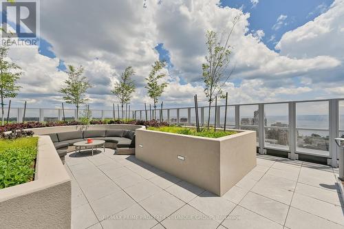 #501 -2025 Maria St, Burlington, ON - Outdoor With View