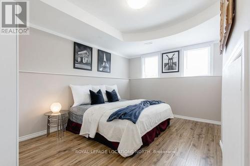 47 Allegra Drive, Wasaga Beach, ON - Indoor Photo Showing Bedroom