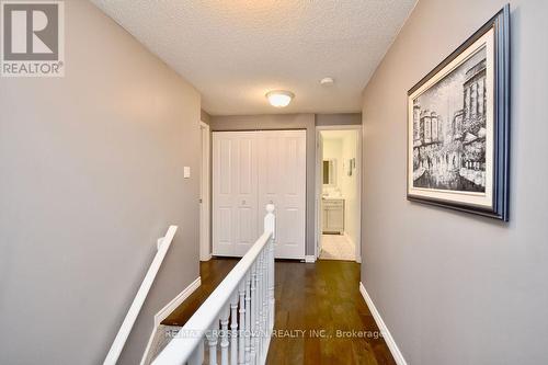 33 Ferguson Dr, Barrie, ON - Indoor Photo Showing Other Room